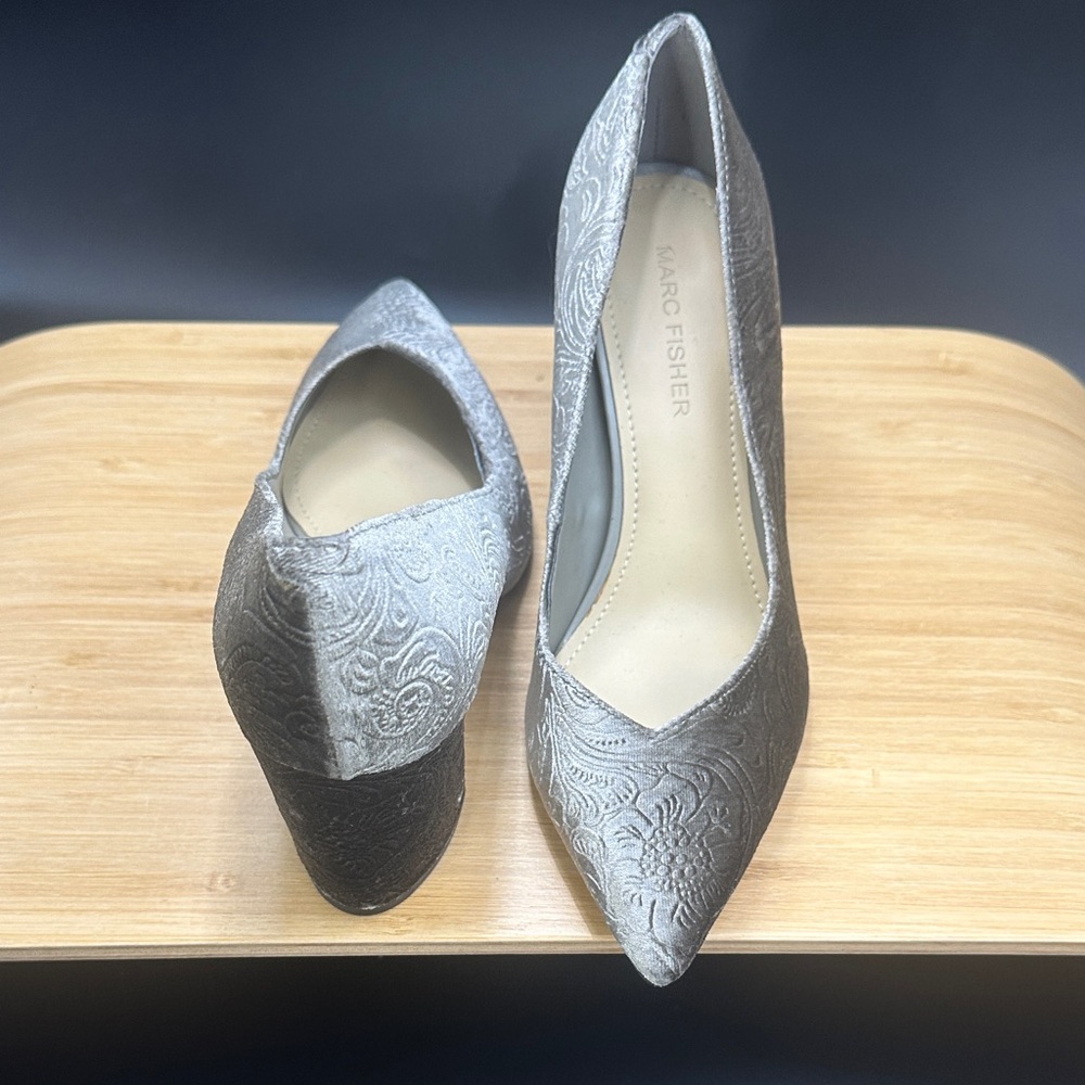 Marc Fisher Women's Silver Patterned Heels